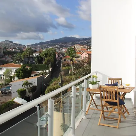 Lägenhet Patio Da Achada View *