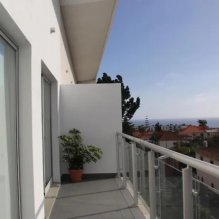 Lägenhet Patio Da Achada View *