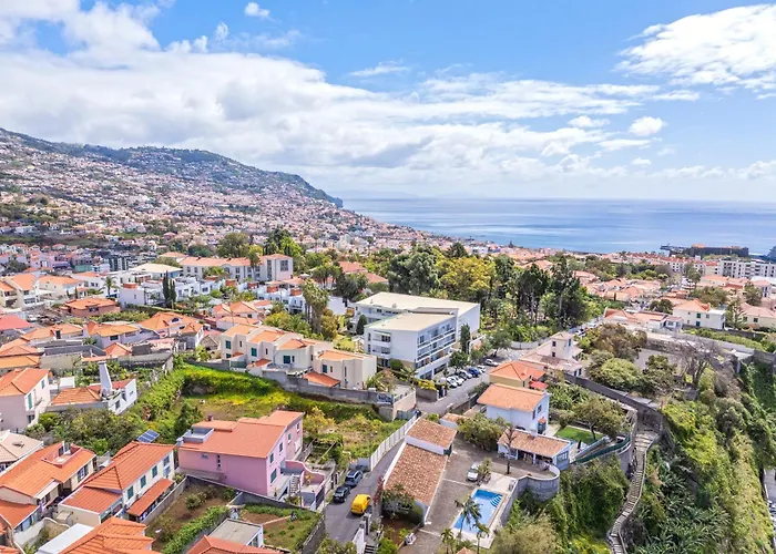 Patio Da Achada View شقة فونشال
